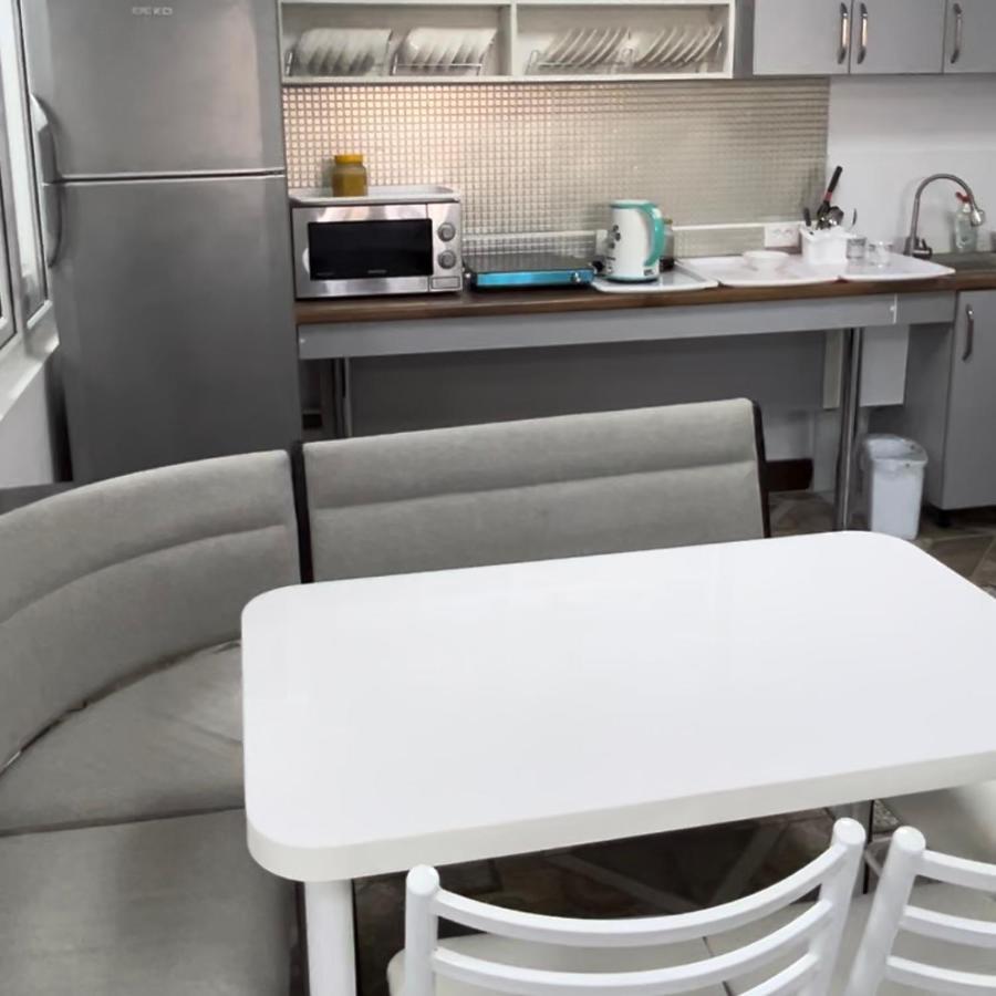 Aya Sofia Hostel Μπισκέκ Εξωτερικό φωτογραφία